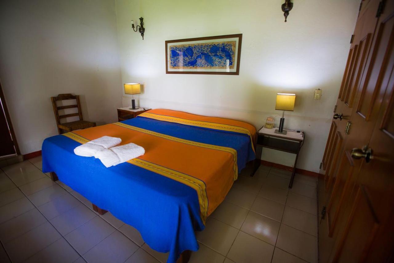 Hostal La Parroquia En Comala Εξωτερικό φωτογραφία