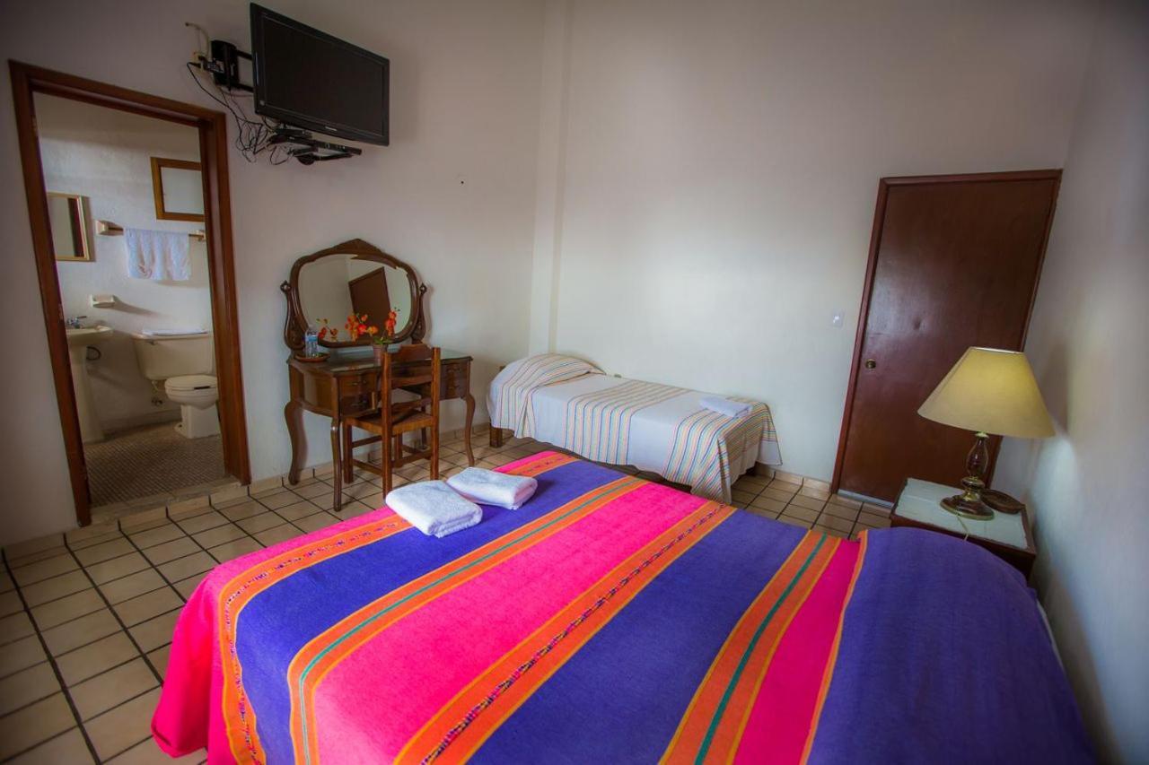 Hostal La Parroquia En Comala Εξωτερικό φωτογραφία